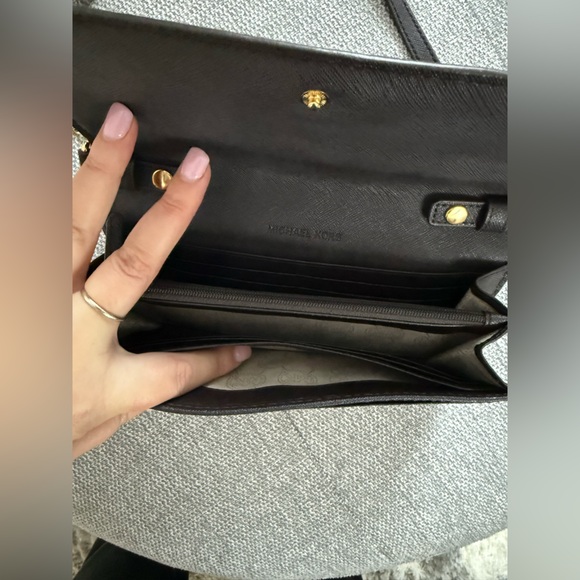 Michael Kors Camouflage Crossbody Bag with Gold Chain Calf Hair - Picture 4 of 14